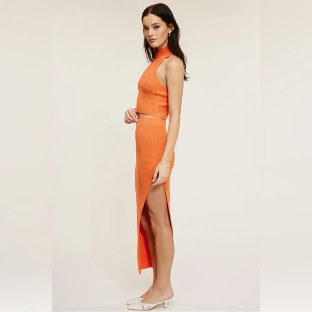 082. SOLID HALTER TOP WITH SLIT MIDI SKIRT SET- PAPAYA - Picture 4 of 4
